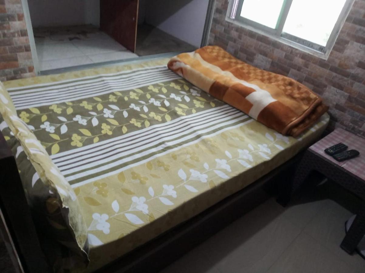 Budget Hotel Патна Экстерьер фото